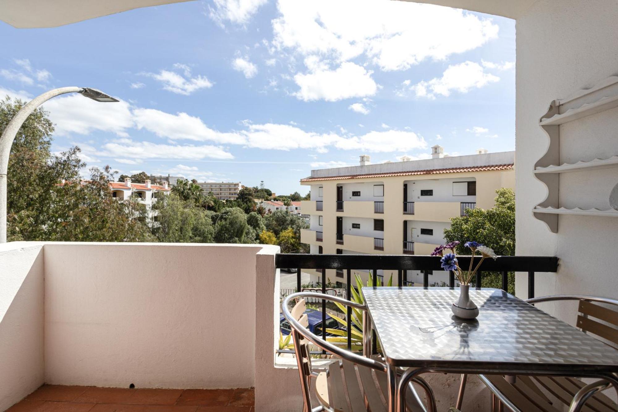 Hopstays Casa De Zanao 2 - Forte De S Joao Beach - Albufeira Exterior photo