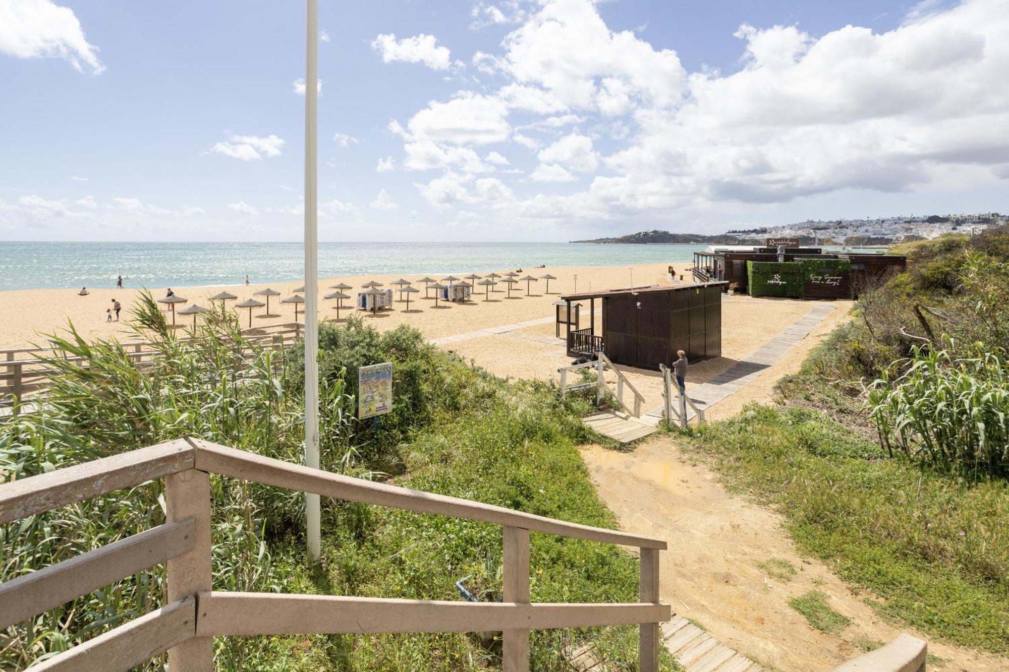 Hopstays Casa De Zanao 2 - Forte De S Joao Beach - Albufeira Exterior photo